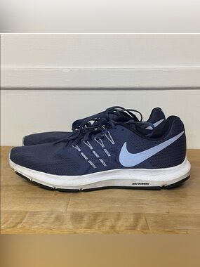 Nike Run Swift blue running shoes sneakers women’s size 9.5